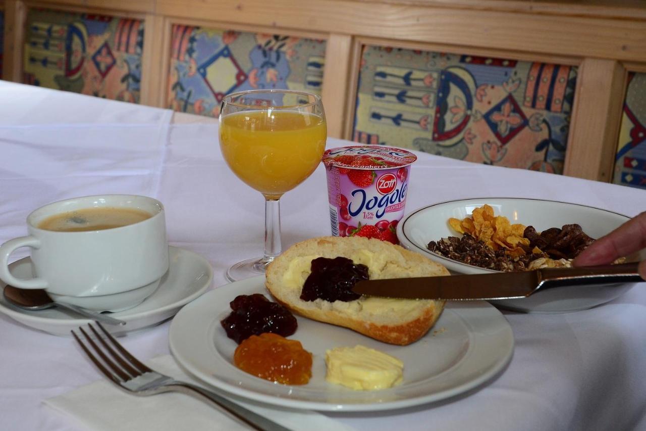 Hotel Das Schloessl バート・テルツ エクステリア 写真