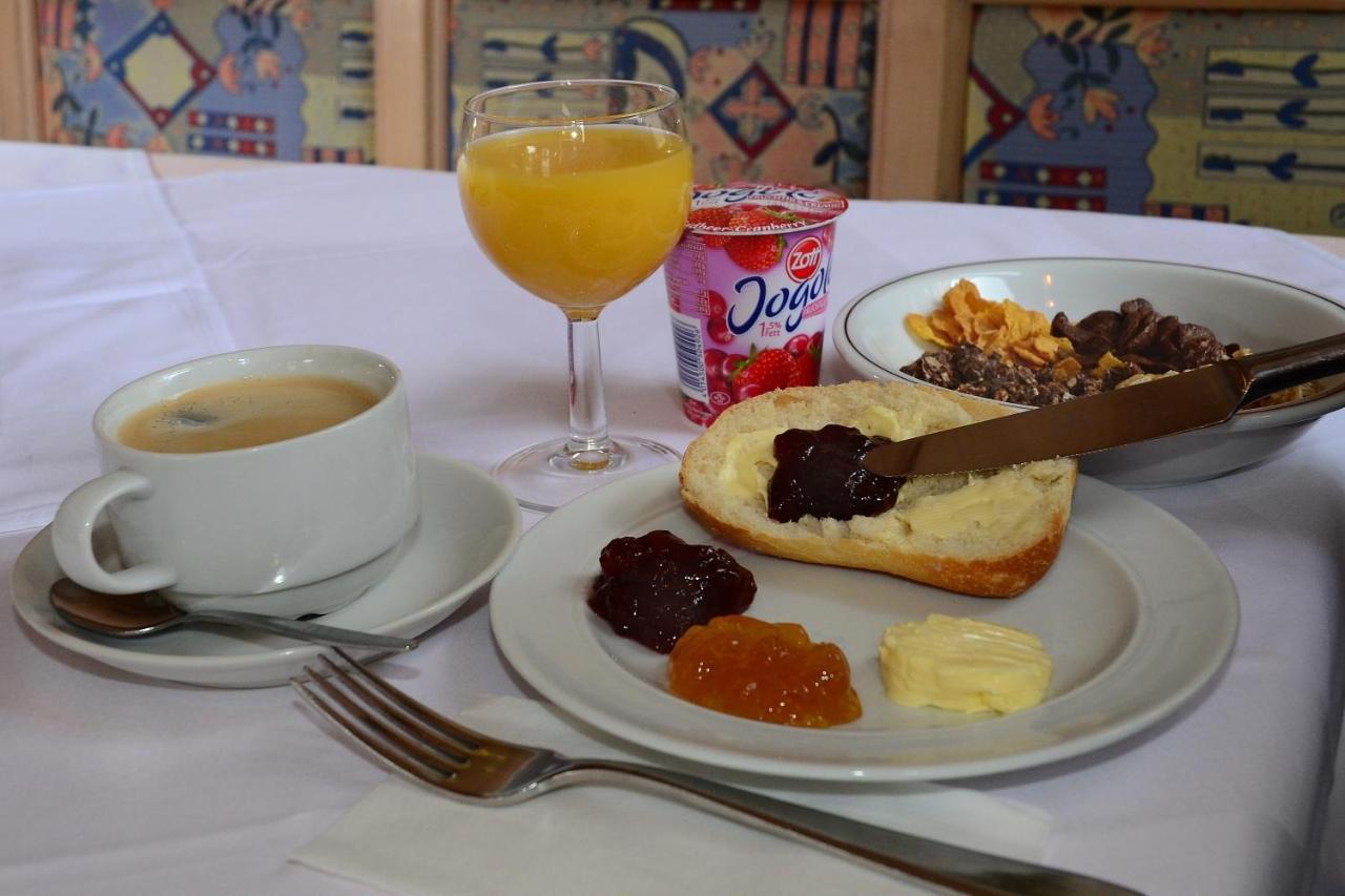 Hotel Das Schloessl バート・テルツ エクステリア 写真